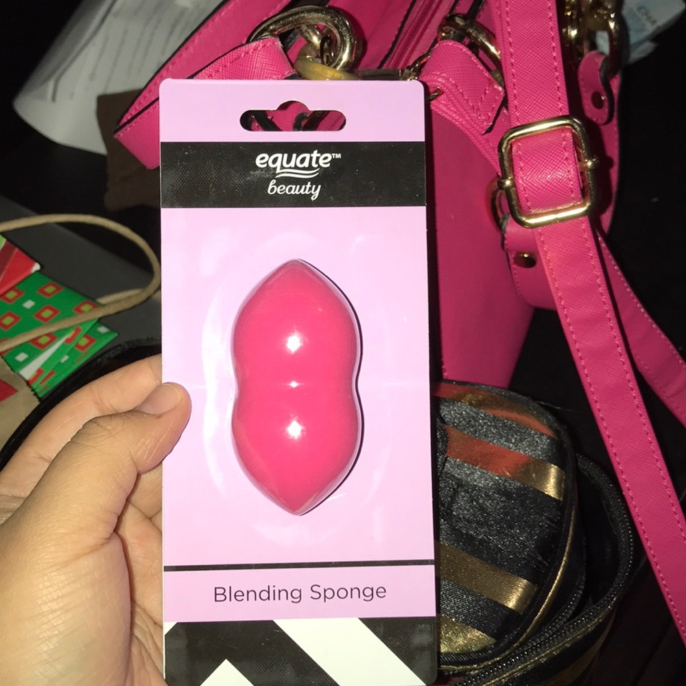 Blending sponge